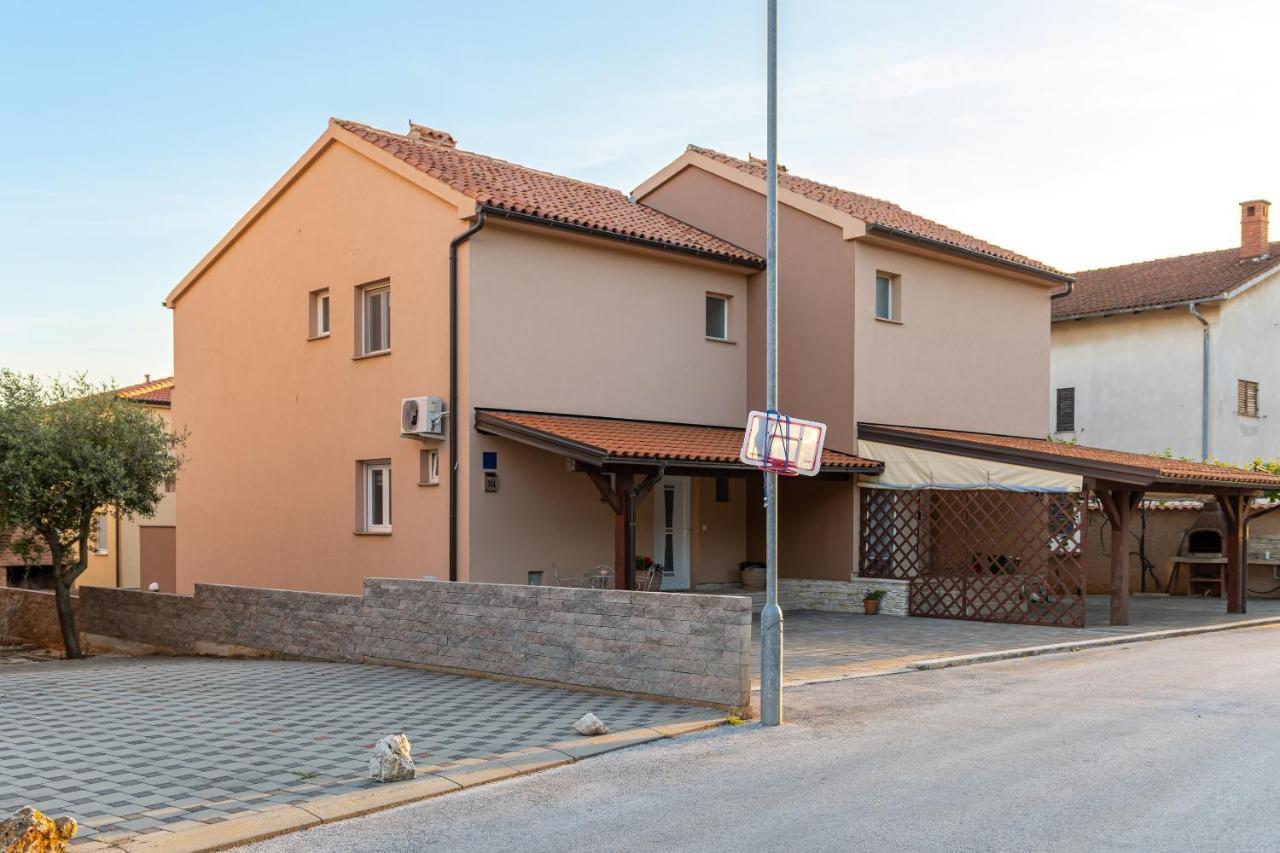 Kuca Lana Apartment Medulin Luaran gambar