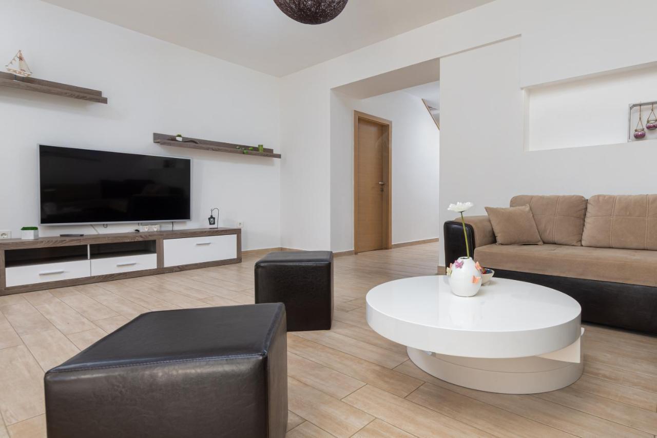 Kuca Lana Apartment Medulin Luaran gambar
